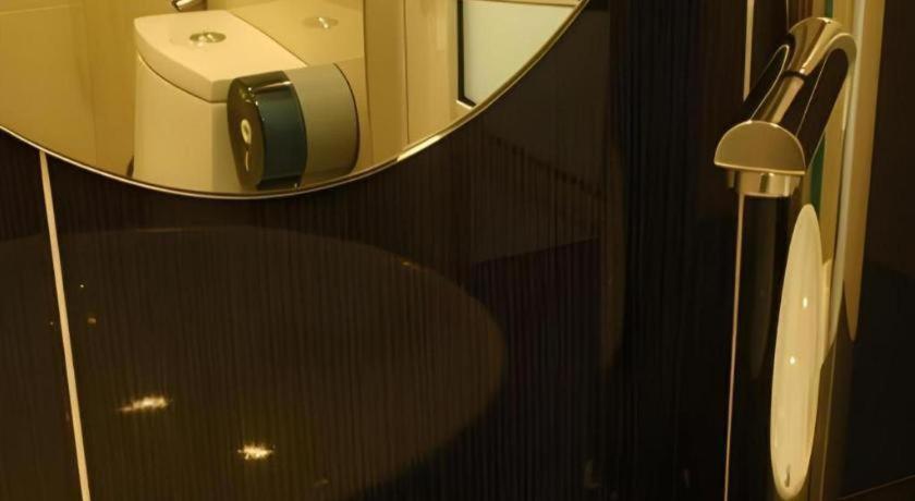 Hotel Star Moon Malacca Exteriör bild
